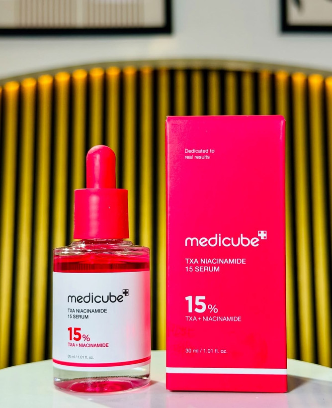 سرم ضدلک روشنکننده ۱۵٪ مدیکیوب Medicube TXA Niacinamide |